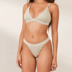 Discount Bamboo Triangle BH und String/Slip Set - Ohne Bügel|Bralettes