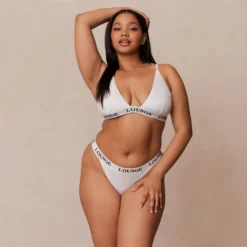 Outlet Bamboo Triangle BH und String/Slip Set - Ohne Bügel|Bralettes