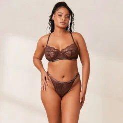 Hot Blossom Balcony BH & String Set - Brunette Mit Bügel|Balcony