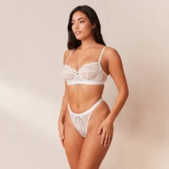 Sale Blossom Balcony BH & String Set - Mit Bügel|Balcony