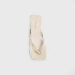 New Brielle Zehenstegsandalen - Schuhe