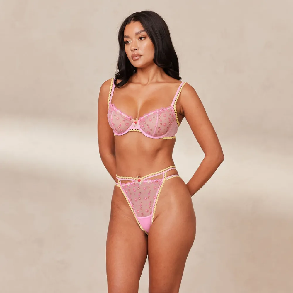 New Daisy Embroidered Balcony BH und String/Slip Set - Mit Bügel|Balcony