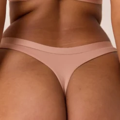Hot Everyday Comfort String - Strings