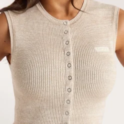 Hot Gestricktes Top mit Knopfleiste - T-Shirts Und Oberteile|Strickwaren