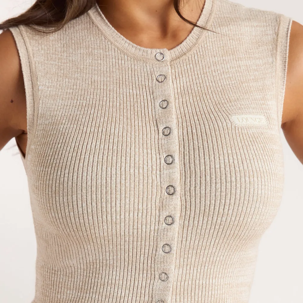 Hot Gestricktes Top mit Knopfleiste - T-Shirts Und Oberteile|Strickwaren