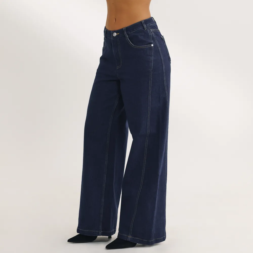 New Low-Rise-Jeans mit Weitem Bein - Hosen