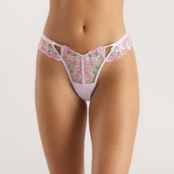 Sale Lucielle String - Strings