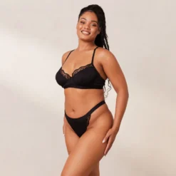 New Ribbed Balcony BH und String/Slip Set - Mit Bügel|Balcony