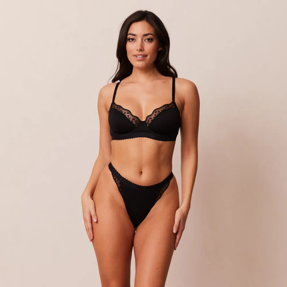 New Ribbed Balcony BH und String/Slip Set - Mit Bügel|Balcony
