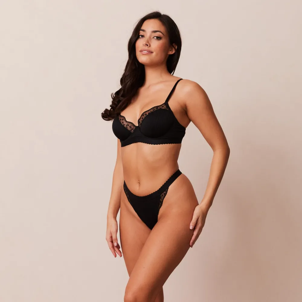 New Ribbed Balcony BH und String/Slip Set - Mit Bügel|Balcony