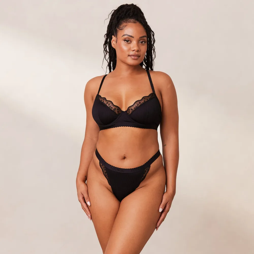 New Ribbed Balcony BH und String/Slip Set - Mit Bügel|Balcony