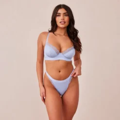 Clearance Ribbed Balcony BH und String/Slip Set - Mit Bügel|Balcony