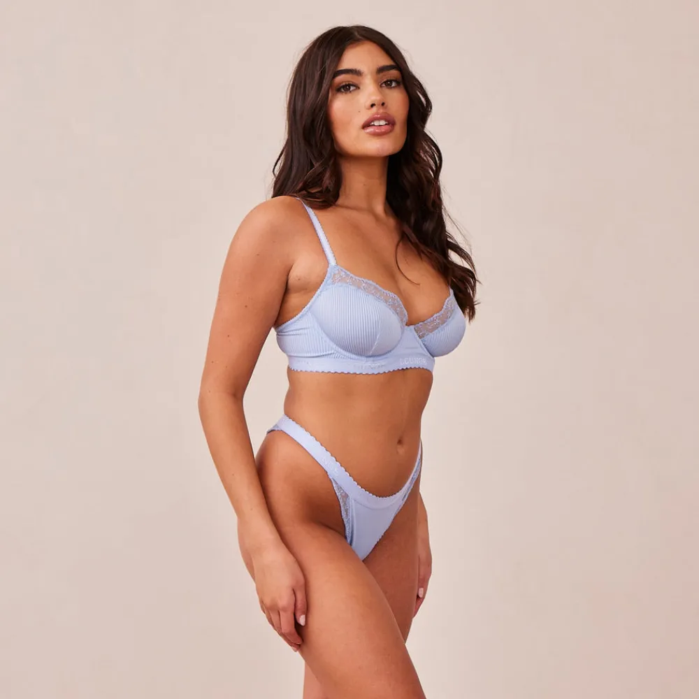 Clearance Ribbed Balcony BH und String/Slip Set - Mit Bügel|Balcony