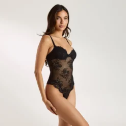 New Sultry Body mit Bügeln - Intimates Sets|Basque-BHs Und Bodys