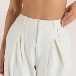 Sale Weite Hose mit Faltendetails - Hosen