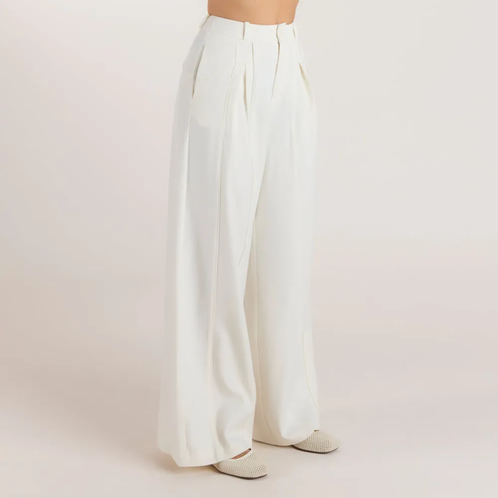 Sale Weite Hose mit Faltendetails - Hosen